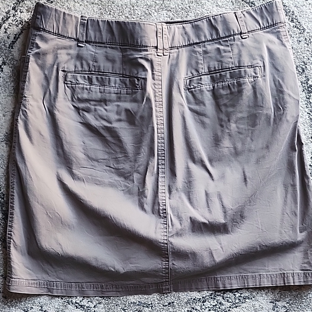 Casual Tan Skort - Picture 3 of 4